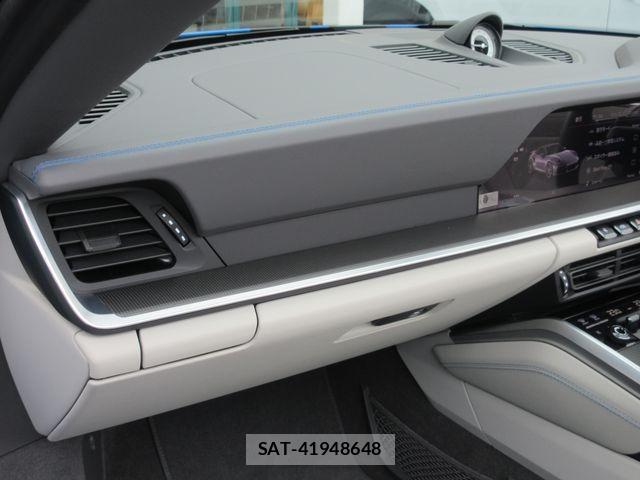 Porsche 911 2023-06 7727209-15