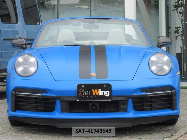 Porsche 911 2023-06 7727209-2
