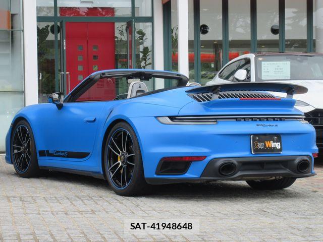 Porsche 911 2023-06 7727209-6