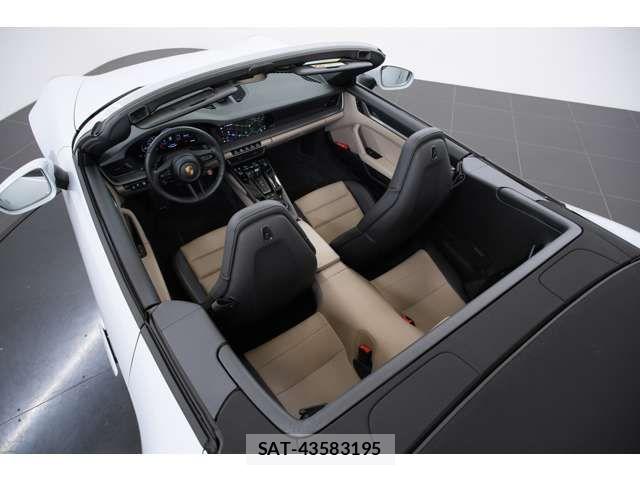 Porsche 911 2024-12 7788211-14