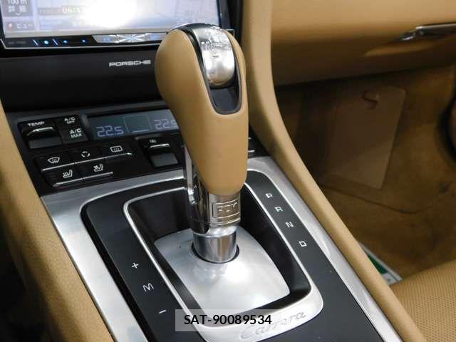 Porsche 911 2012-10 7963280-13