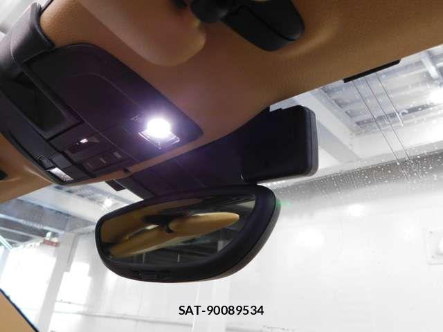 Porsche 911 2012-10 7963280-14