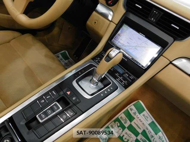 Porsche 911 2012-10 7963280-5