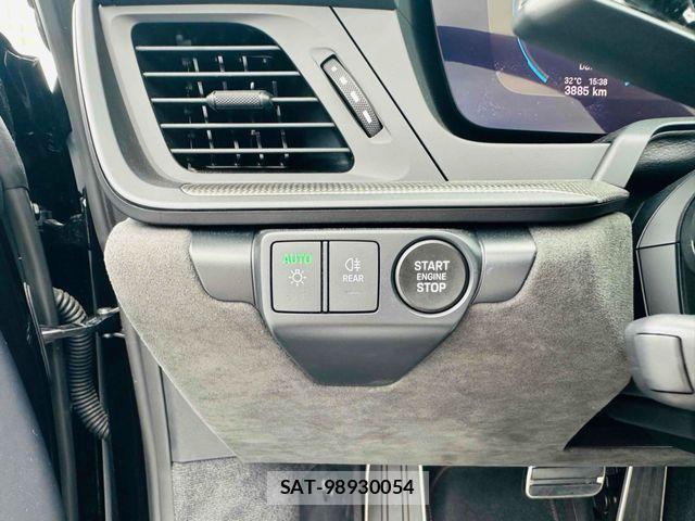 Porsche 911 2025-06 7980588-21
