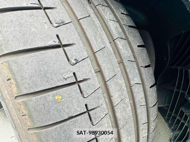 Porsche 911 2025-06 7980588-24