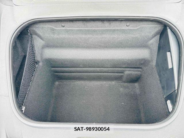 Porsche 911 2025-06 7980588-28