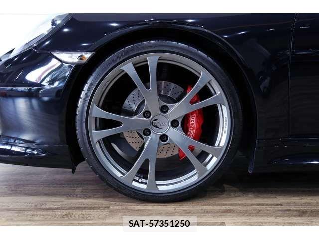 Porsche 911 2014-06 7980589-3