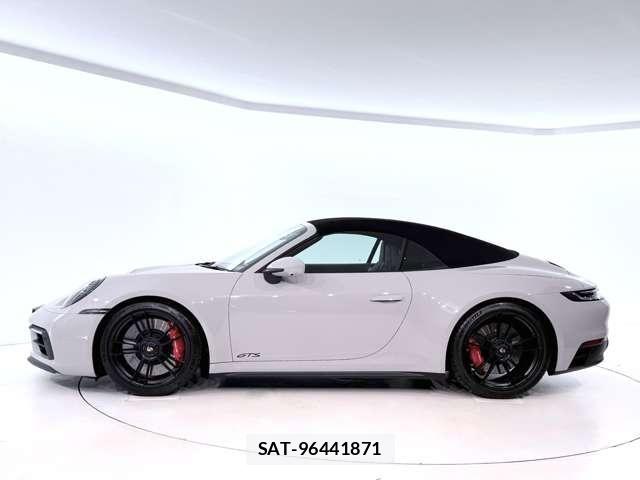 Porsche 911 2024-10 8209535-13