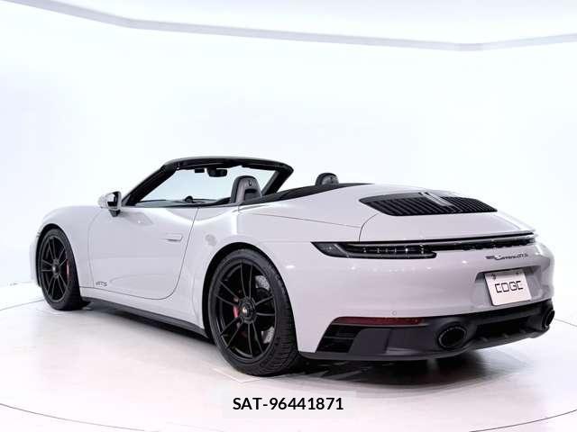 Porsche 911 2024-10 8209535-4