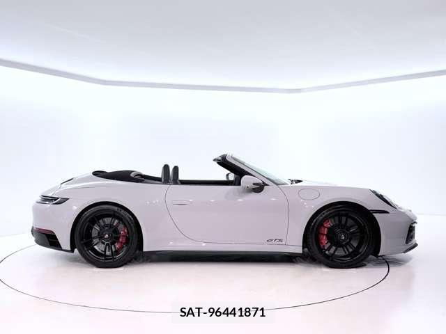 Porsche 911 2024-10 8209535-7