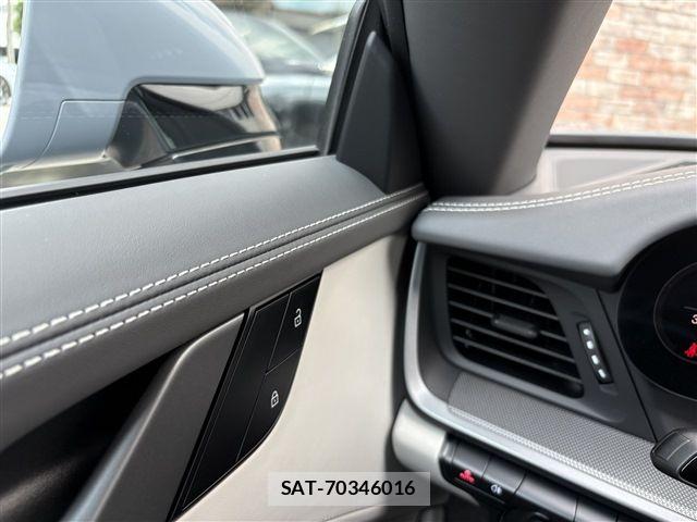 Porsche 911 2024-09 8316389-28