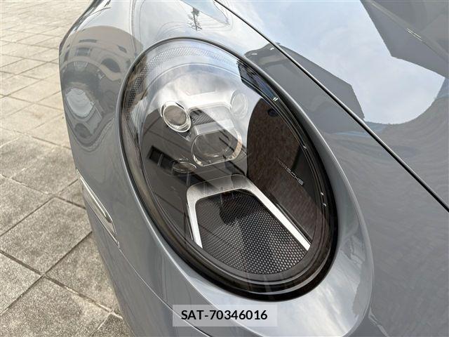 Porsche 911 2024-09 8316389-5