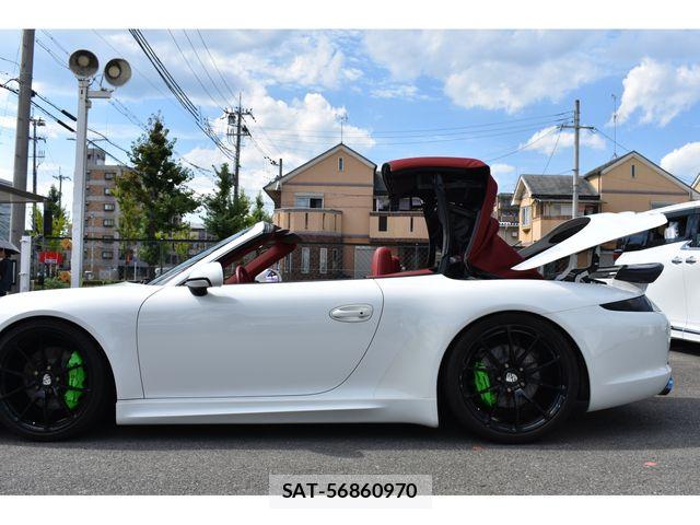 Porsche 911 2013-12 8368105-5