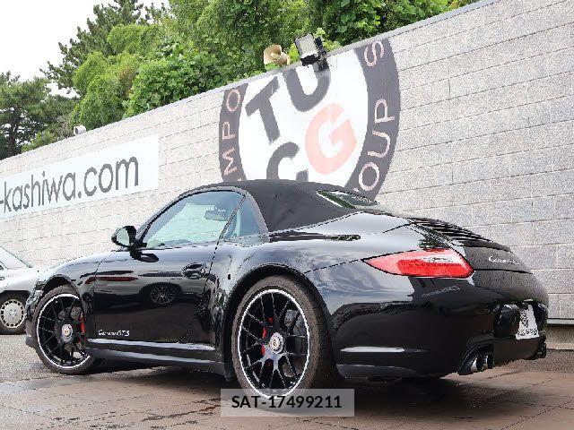 Porsche 911 2012-06 8660967-2