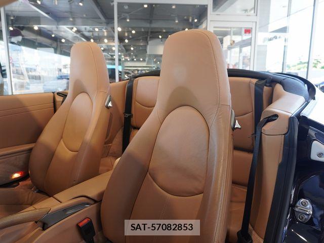 Porsche 911 2008-02 8797119-12