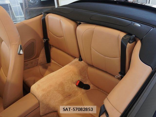 Porsche 911 2008-02 8797119-13