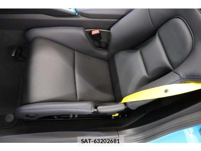 Porsche 911 2020-02 1405340-11