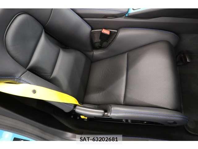 Porsche 911 2020-02 1405340-6