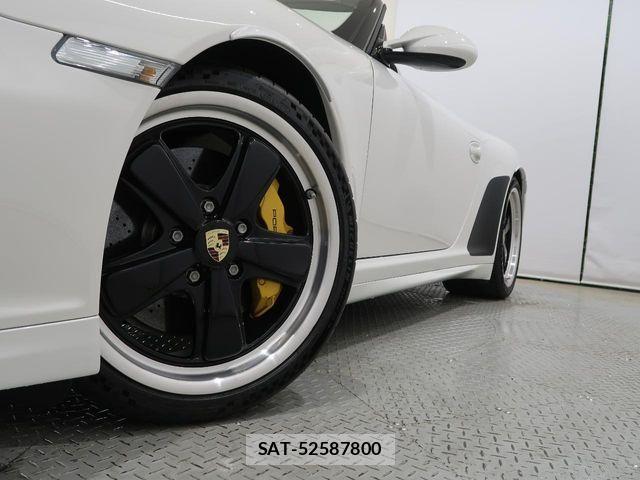 Porsche 911 2011-06 6752859-19