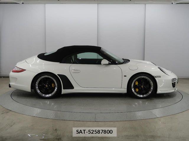 Porsche 911 2011-06 6752859-3