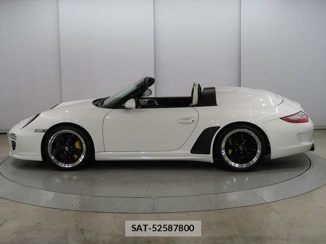 Porsche 911 2011-06 6752859-4
