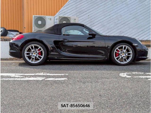 Porsche BOXSTER 2015-06 3422644-16