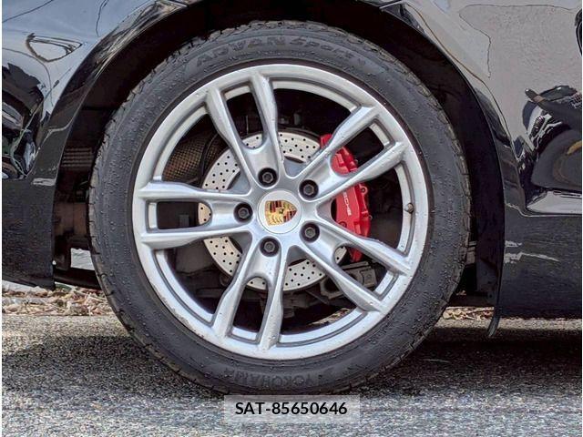 Porsche BOXSTER 2015-06 3422644-18