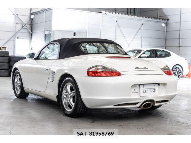 Porsche BOXSTER 2004-04 4976888-7