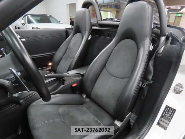 Porsche BOXSTER 2011-09 6614139-15