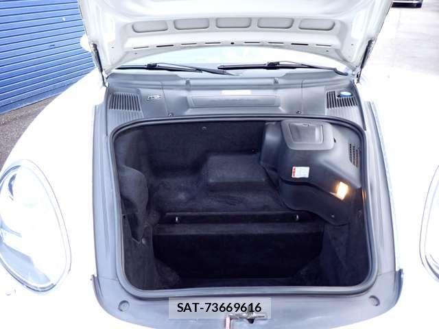 Porsche BOXSTER 2011-07 1309664-11