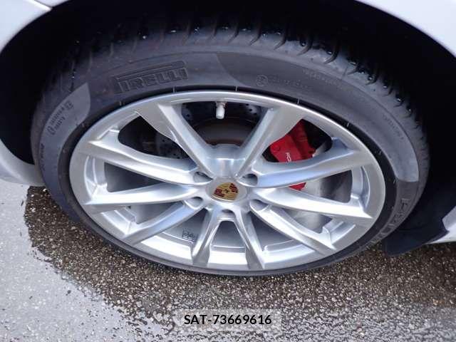 Porsche BOXSTER 2011-07 1309664-19