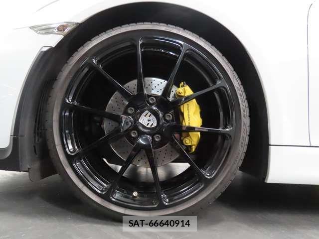Porsche BOXSTER 2015-02 6016056-11