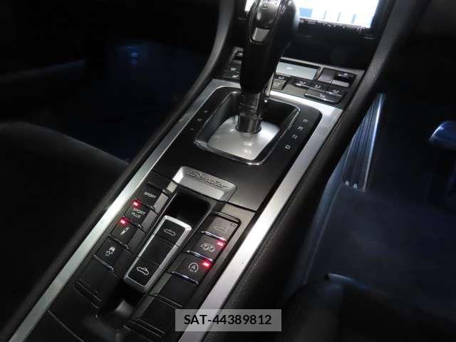 Porsche BOXSTER 2012-12 6911144-5