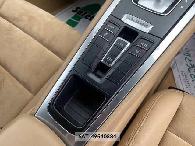 Porsche BOXSTER 2015-02 7509688-14