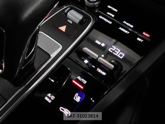 Porsche CAYENNE 2023-02 613727-10