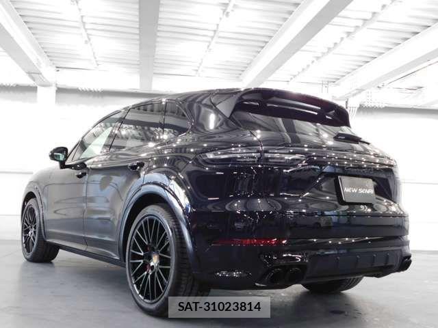 Porsche CAYENNE 2023-02 613727-2