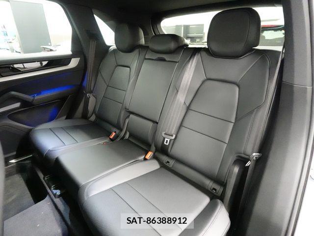 Porsche CAYENNE 2024-01 815149-15