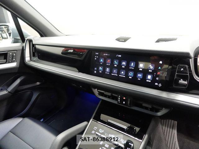 Porsche CAYENNE 2024-01 815149-16