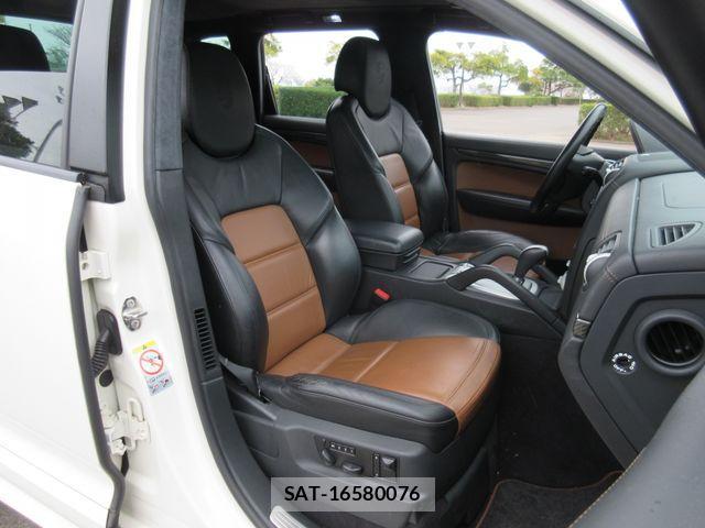 Porsche CAYENNE 2009-02 852987-25