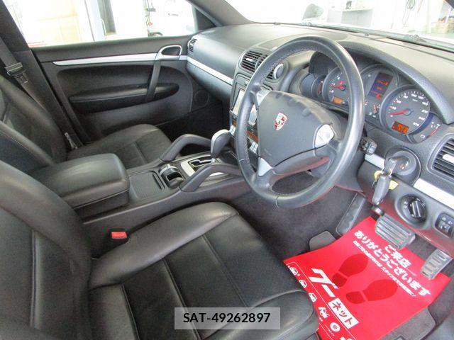 Porsche CAYENNE 2008-06 1229161-9