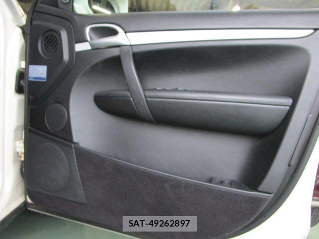 Porsche CAYENNE 2008-06 1229161-15