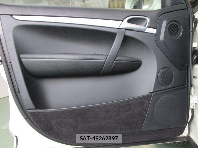 Porsche CAYENNE 2008-06 1229161-16