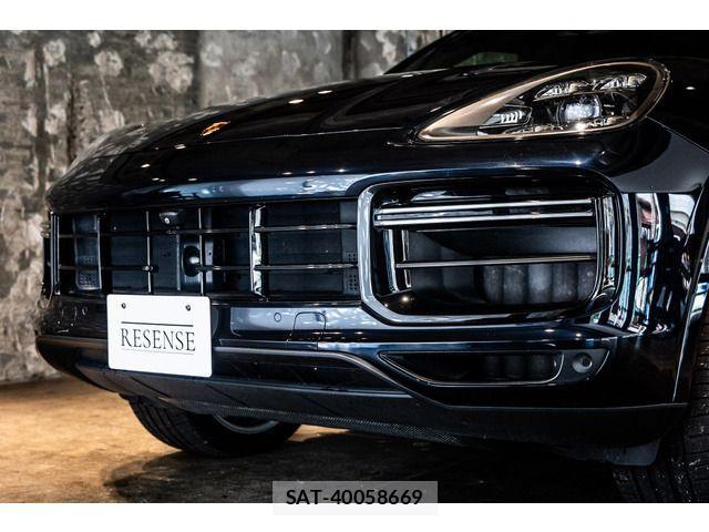 Porsche CAYENNE 2018-10 1375030-19