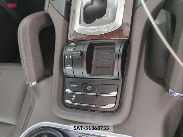 Porsche CAYENNE 2015-06 1626802-10