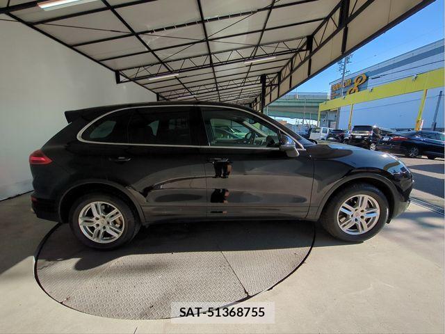 Porsche CAYENNE 2015-06 1626802-14