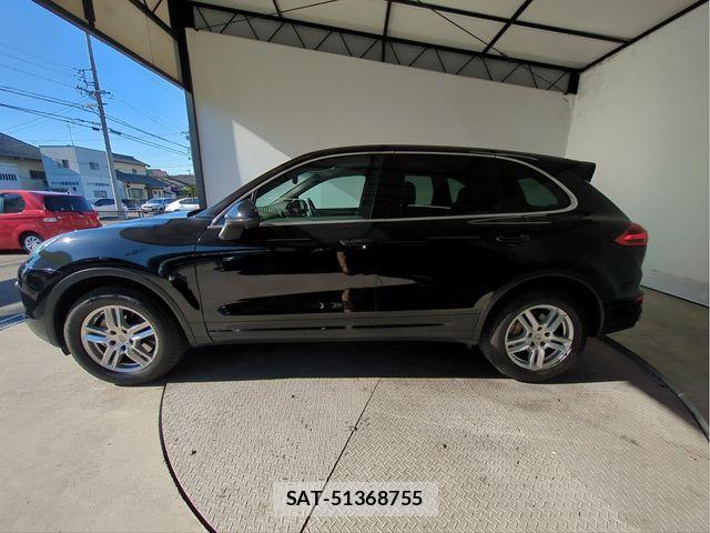 Porsche CAYENNE 2015-06 1626802-17