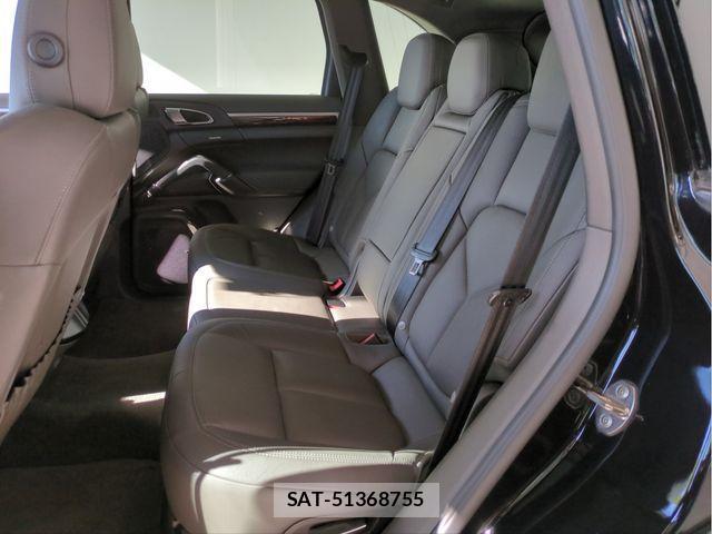 Porsche CAYENNE 2015-06 1626802-4