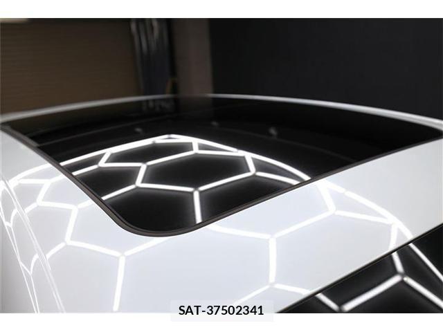 Porsche CAYENNE 2015-03 3383454-11
