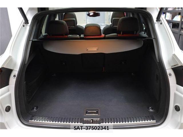 Porsche CAYENNE 2015-03 3383454-28