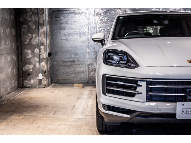 Porsche CAYENNE 2025-03 3680078-12